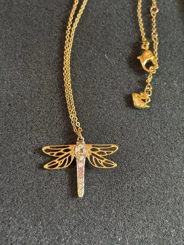 스와로브스키 잠자리 모티브 목걸이