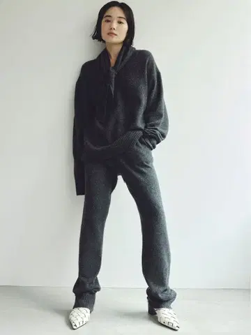 소프트 샤기 이지 니트 PT