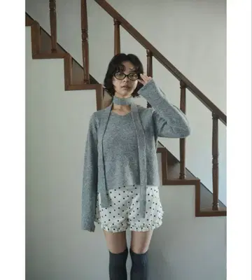 fekete 알파카 울 슬림 머플러 포함 V넥 니트