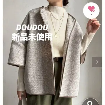 완판템 DOUDOU 새상품 우레탄 판초풍 아우터 아이보리