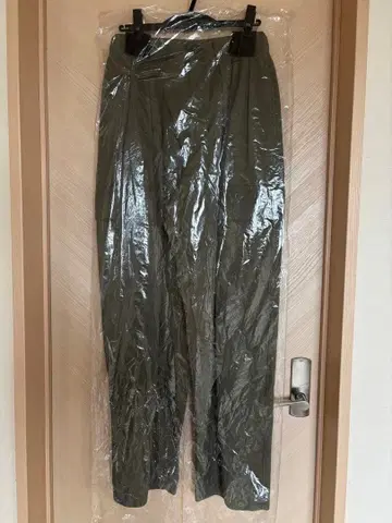 새상품 CLANE WIDE TUCK WORK PANTS