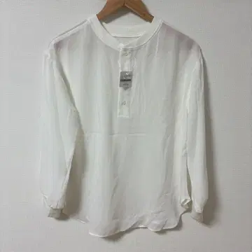 에크루 M 사이즈 긴팔 셔츠