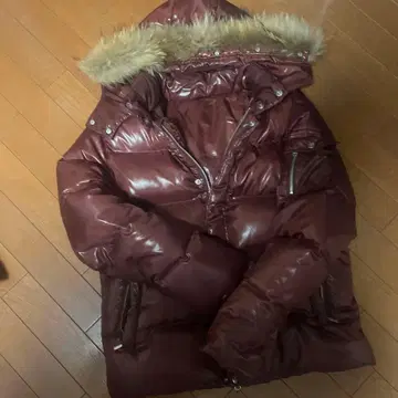 버건디 다운 자켓 y2k 퍼 후드 탈부착 가능