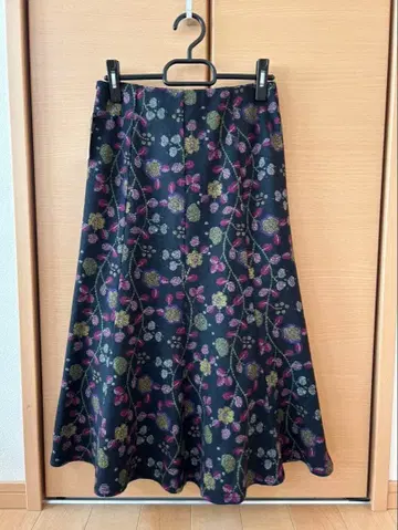 패션 파크 플레어 스커트 꽃무늬 m