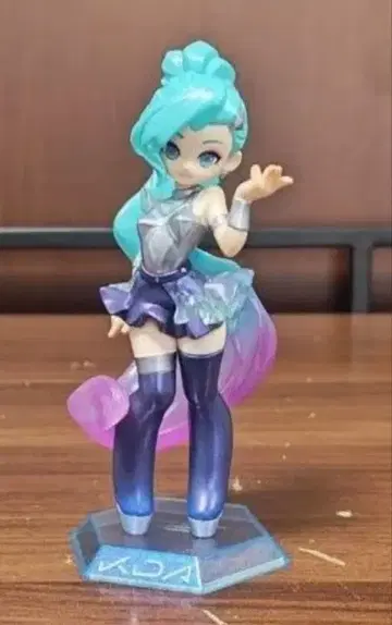 파손품 POPMART 리그 오브 레전드 세라피나