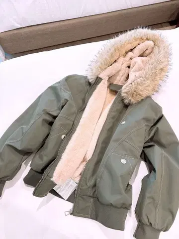 [한국 구매] 퍼 포함 패딩 자켓 / 보아 블루종 프리 사이즈