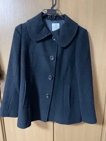 KUMIKYOKU 블랙 피 코트 사이즈 3