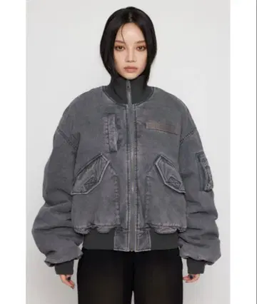 그레이 볼륨 슬리브 아우터