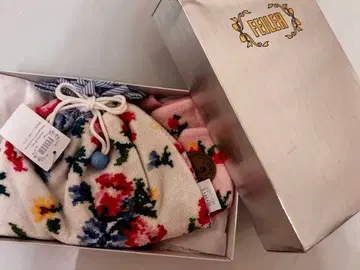 FEILER 꽃무늬 손수건과 파우치 세트