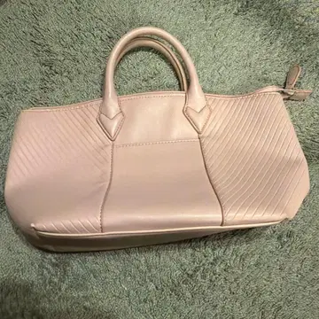 BEAMS 베이지 가죽 핸드백