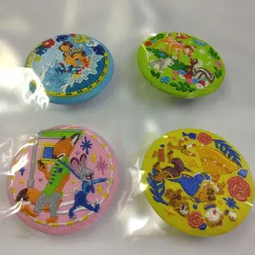 디즈니 자수 캔 배지 4개 세트 주토피아 미녀와 야수 스티치 밤비