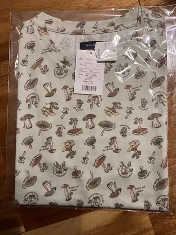 [새상품] 버섯 T셔츠 여성용 M사이즈