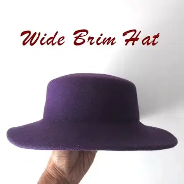 새상품급 와이드 챙 울 펠트 햇 퍼플