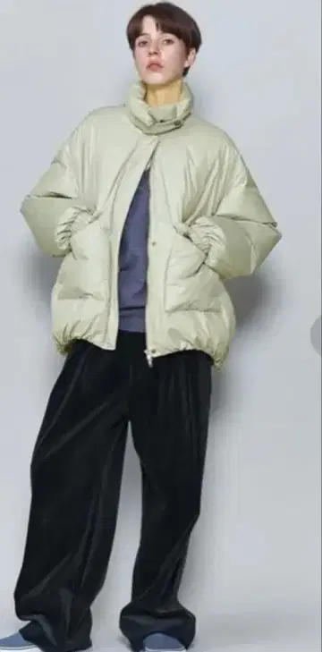 roku 6 다운 자켓