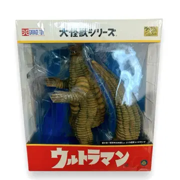 초레어 엑스플러스 울트라맨 레드킹 피규어