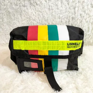 멀티 컬러 메신저 백 블랙 LINNELL'S