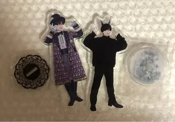 아크릴 스탠드 2체 세트