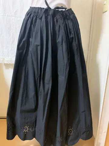 새상품급 GASA 가사 gasa 퀼트 스커트 퀼팅 스커트 자수