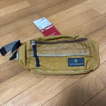 Victorinox Orbital Waist Pack 앰버