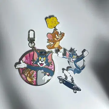 톰과 제리 키링, 핀배치 세트