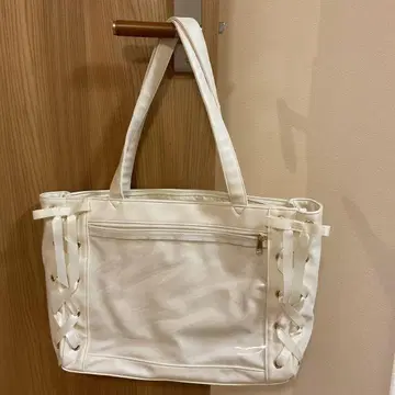 이타백 화이트 WEGO S A4 화이트