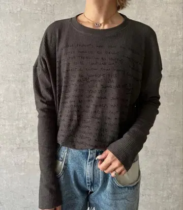 owndaily 크러쉬 레터링 긴팔 티셔츠