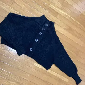 pellicule 펠리큐르 숏 기장 니트 블랙