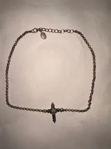 장 폴 고티에 크로스 목걸이