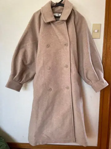 MOUSSY 더블 브레스트 롱 코트 베이지 사이즈 1
