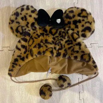 레오파드 무늬 팬캡