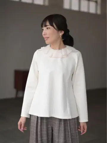 trefle+1 페더 옷깃 상의