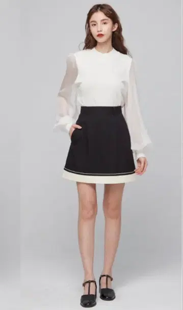 Tnewties 창문 사이즈를 재보고 스커트만