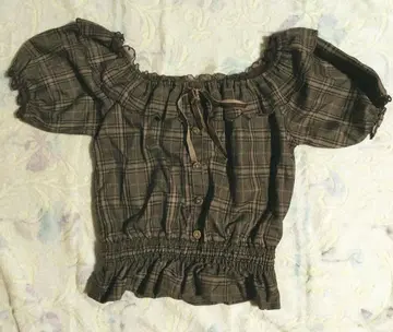 LIZ LISA 오프숄더 상의