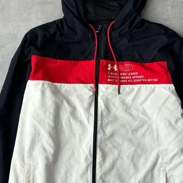 15831 언더아머 백 프린트 나일론 자켓