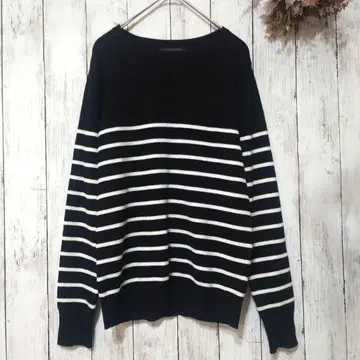 BARNYARDSTORM 밴야드 스톰 보더 니트 V넥