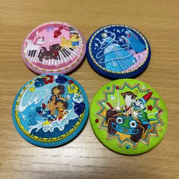 디즈니 자수 캔뱃지 4개 세트