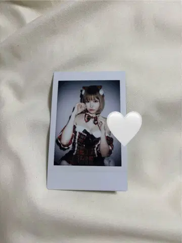 센리츠 카나노 산타 의상 2025 폴라로이드