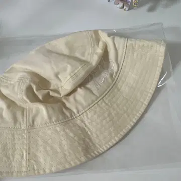 SnowMan Snow World 버킷햇