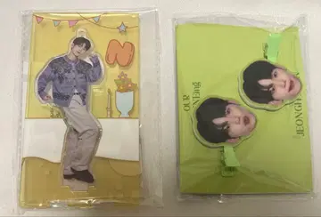 EVNNE 아크릴 스탠드 헤어 클립 이종현