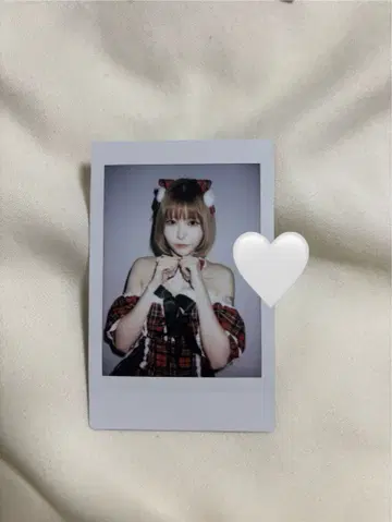 센리츠 카나노 산타 의상 2025 폴라로이드