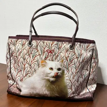 ANYA HINDMARCH 토트백