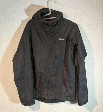 patagonia 후디니 자켓 블랙 XS