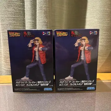 백 투 더 퓨처/도쿄 리벤저스 사노 만지로 피규어 x 2