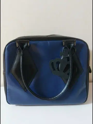 BPN 블랙피스나우 백 왕관 모티브