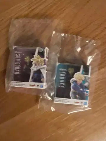 드래곤볼 Z S.H.Figuarts 손오반 트렁크스 2세트