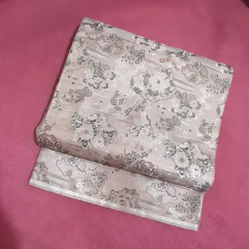 앤티크 찢김 색지에 꽃 무늬 나고야 오비 마루 오비 꽃무늬 베이지 실크