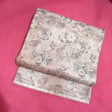 앤티크 찢김 색지에 꽃 무늬 나고야 오비 마루 오비 꽃무늬 베이지 실크