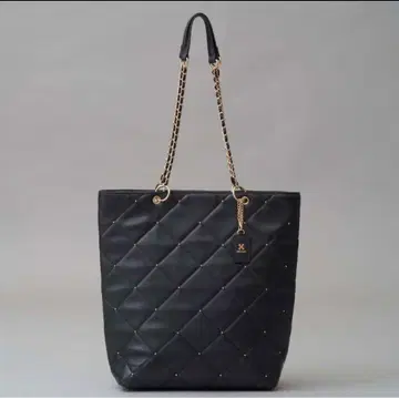 NICE CLAUP 퀼팅 스터드 토트백