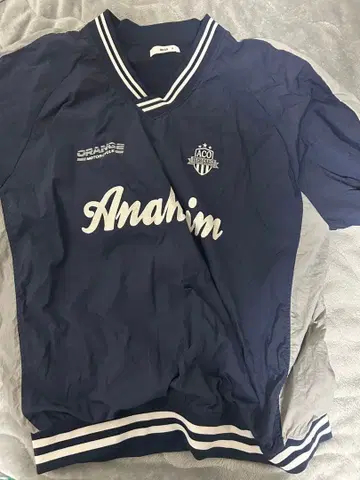 네이비 나일론 자켓 V넥