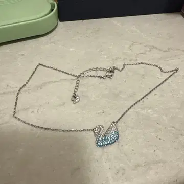 Swarovski 백조 디자인 목걸이 스와로브스키